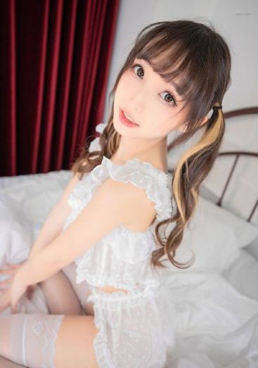 凯茜顺从的女孩_迅雷在线观看