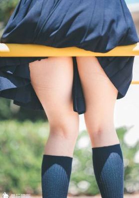 美女的咪咪_DVD电影完整版